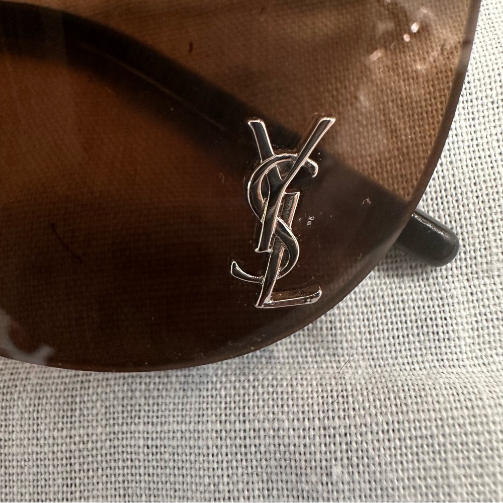 Saint Laurent Dark Tinted Aviator Sunglasses – Excellent Condition + Case - Picture 3 of 5